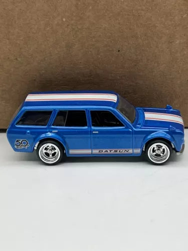 LOOSE HOT WHEELS BLUE '71 DATSUN 510 WAGON w/RR'S
