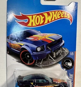 HOT WHEELS SUPER TREASURE HUNT 2005 FORD MUSTANG