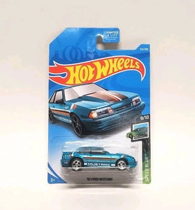 HOT WHEELS SUPER TREASURE HUNT '92 FORD MUSTANG