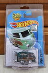 HOT WHEELS  2015 KOOL KOMBI SUPER TREASURE HUNT W/FACTORY STICKER IN PROTECTO