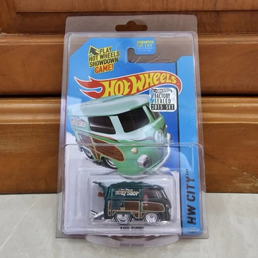 HOT WHEELS  2015 KOOL KOMBI SUPER TREASURE HUNT W/FACTORY STICKER IN PROTECTO