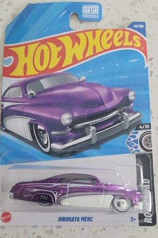 2022 Hot Wheels Super Treasure Hunt 2020 Jaguar F-Type