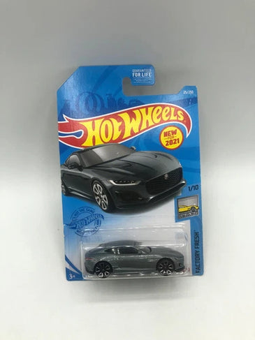 2022 Hot Wheels Super Treasure Hunt 2020 Jaguar F-Type