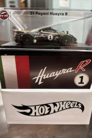 HOT WHEELS RLC BLACK '21 PAGANI HUAYRA R