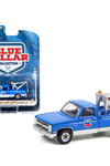 GREENLIGHT 1:64 1983 CHEVROLET C20 SCOTTSDALE TOW TRUCK "CHEVRON"